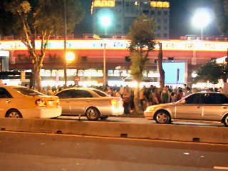 写真：士林美食広場＠台北・士林夜市