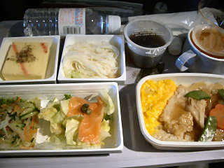 写真：機内食＠日本アジア航空
